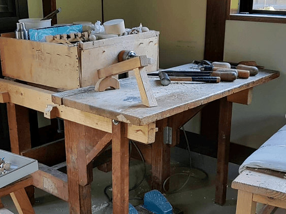 Tour japonais traditionnel pour la fabrication des kokeshi — Photo par Patrick Kokeshi