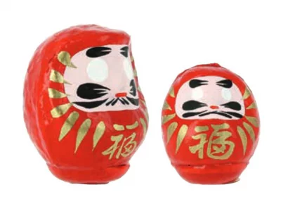 Daruma japonais : le symbole des objectifs accomplis