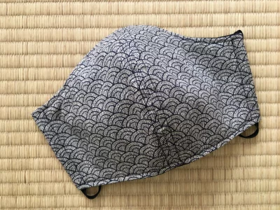 Masque de protection tissu japonais - vagues fond gris