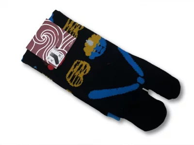 Chaussettes tabi oni fond noir 25-28cm
