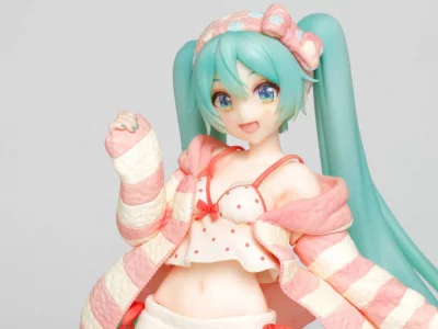 Figurine Vocaloid - Hatsune Miku tenue cocooning